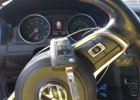 2015 Volkswagen Golf Gti 2.0T S 4-Door из США, поврежденный, VIN 3VW4T7AU8FM054166